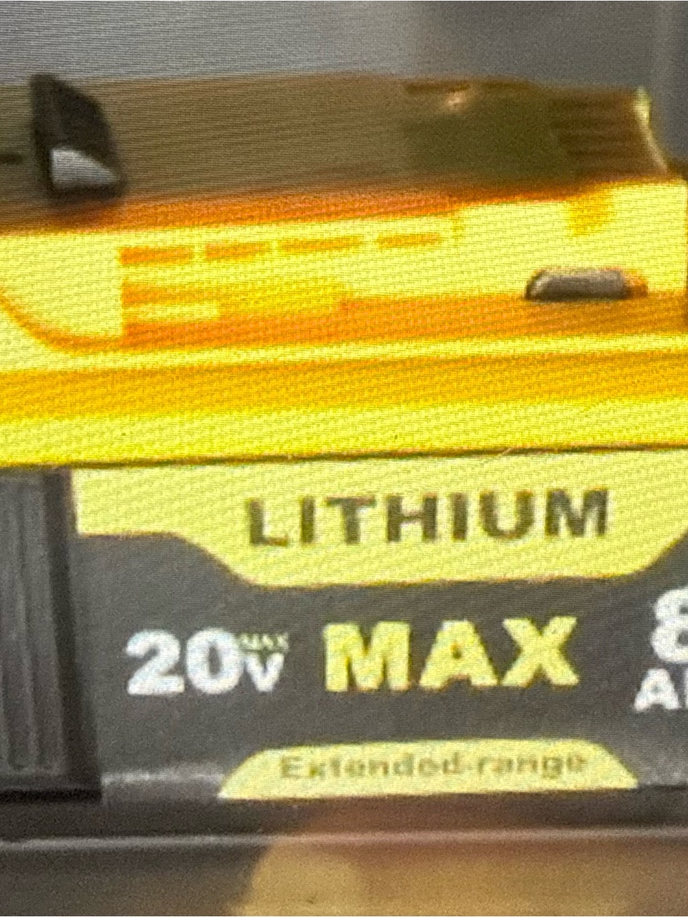 20V MAX 20V 8Ah Lithium-Ion (Li-Ion) Power Tool Battery Pack, Yellow